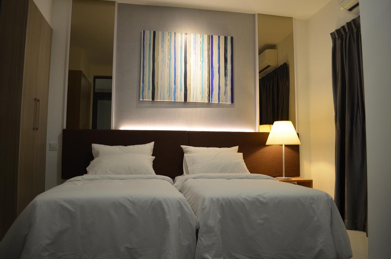 1 Tebrau Suites By Subhome Johor Bahru Exterior foto