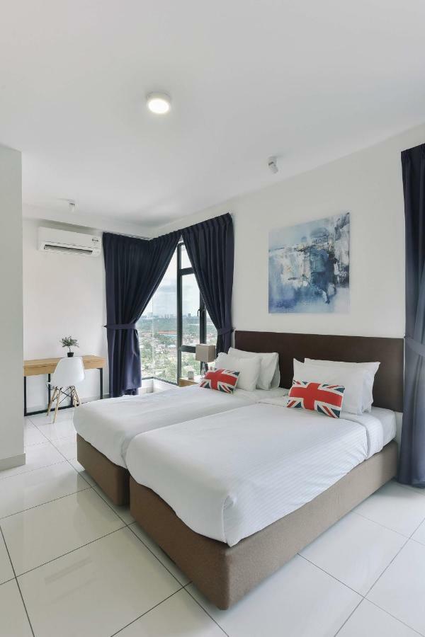1 Tebrau Suites By Subhome Johor Bahru Exterior foto