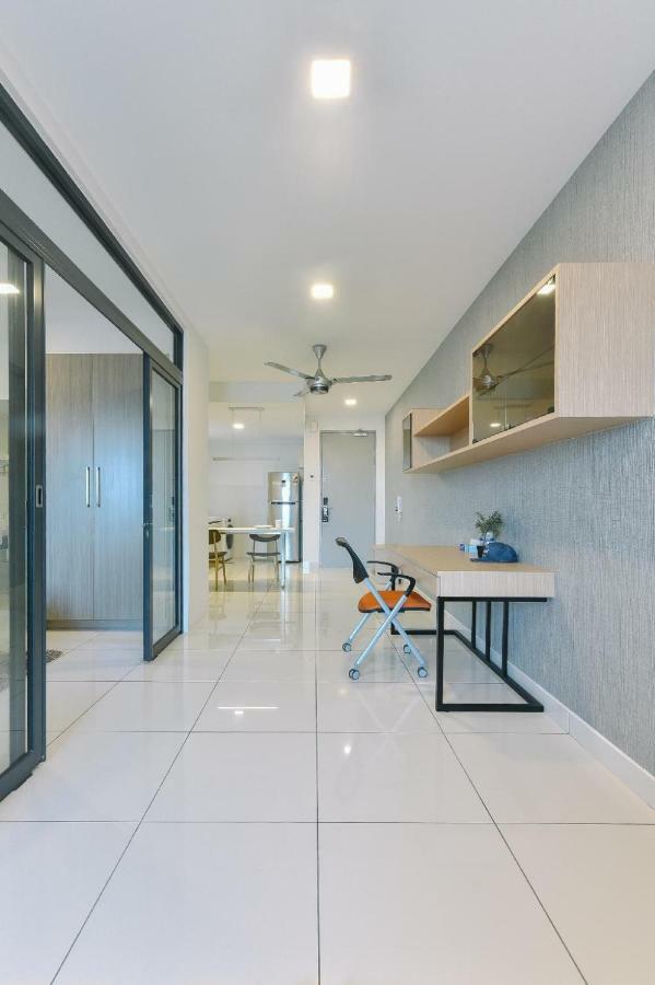 1 Tebrau Suites By Subhome Johor Bahru Exterior foto